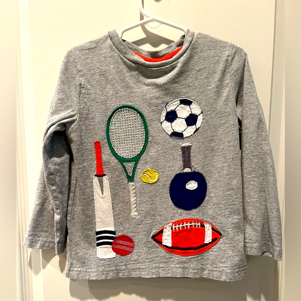 Mini Boden cotton graphic T-shirt. Size 4-5 years.